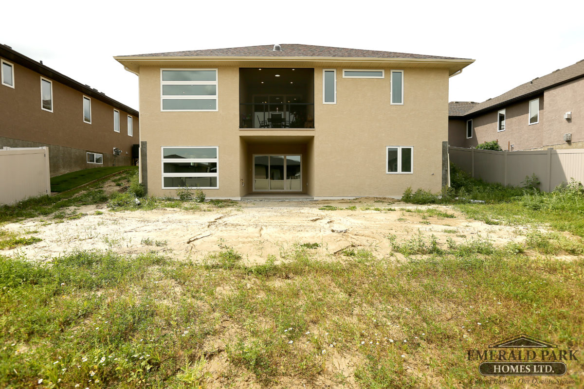 19 Emerald Hill Dr. show home for sale by emerald park homes white city